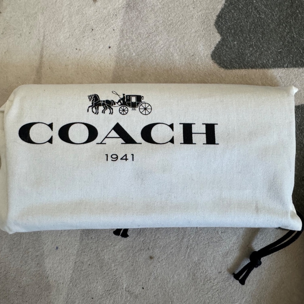 Coach Crace Quilted Leather Oxblood Tote and Wallet - Picture 5 of 8